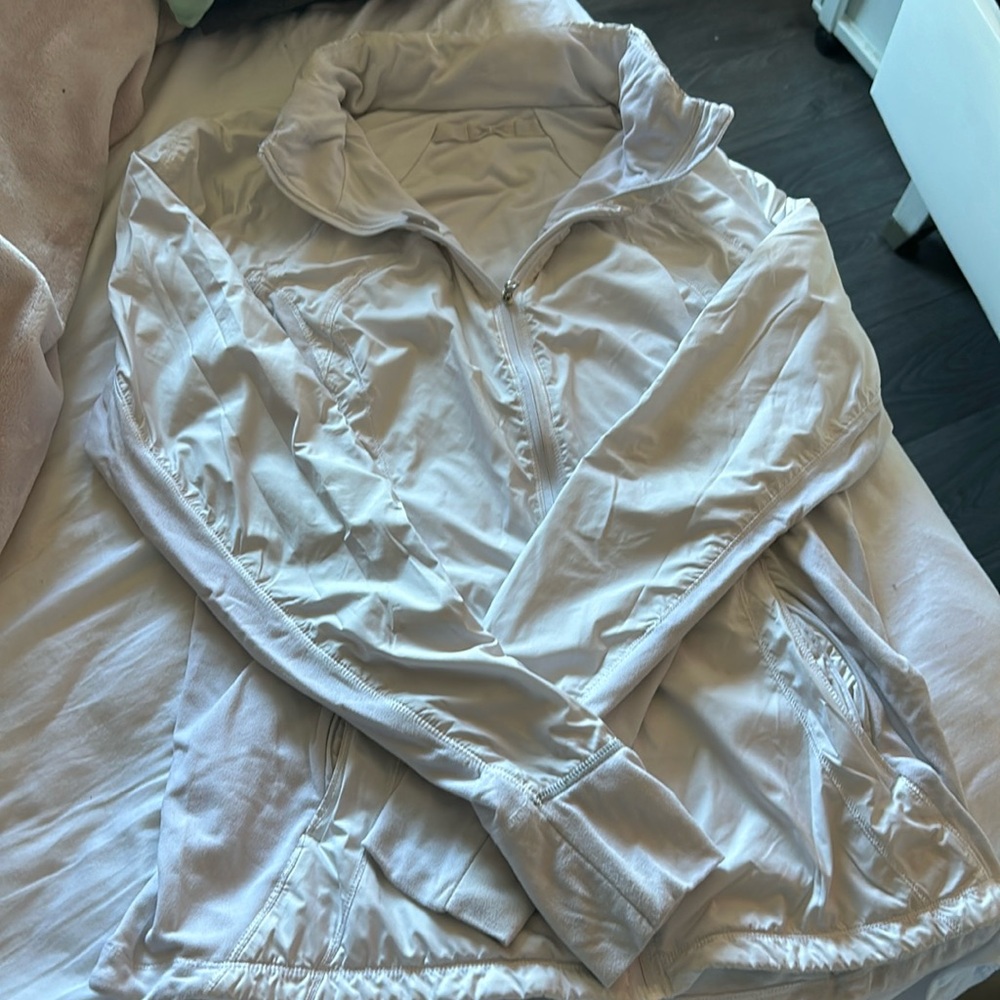Lululemon jacket size 8